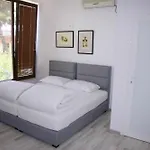 Art Tirana