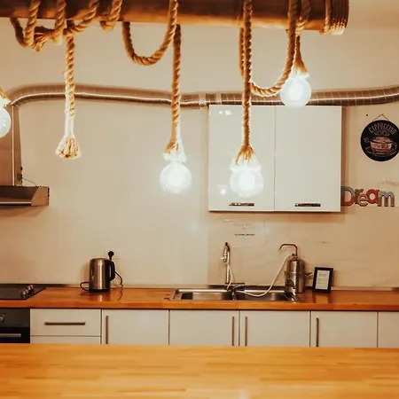 旅馆 Art 地拉那